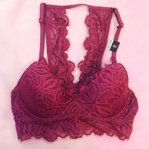 Victoria’s Secret Ruby Lightly Lined Bra size XS